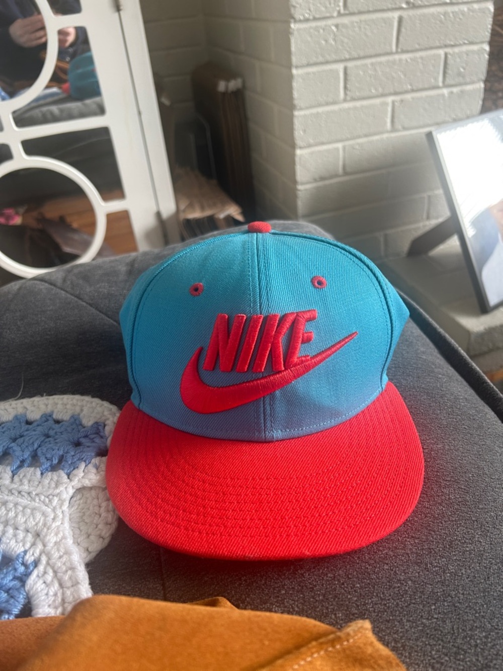 🧢Nike Two-Tone Snapback Hat Teal & Coral